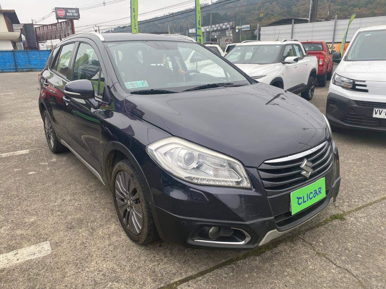 Suv Suzuki S-cross