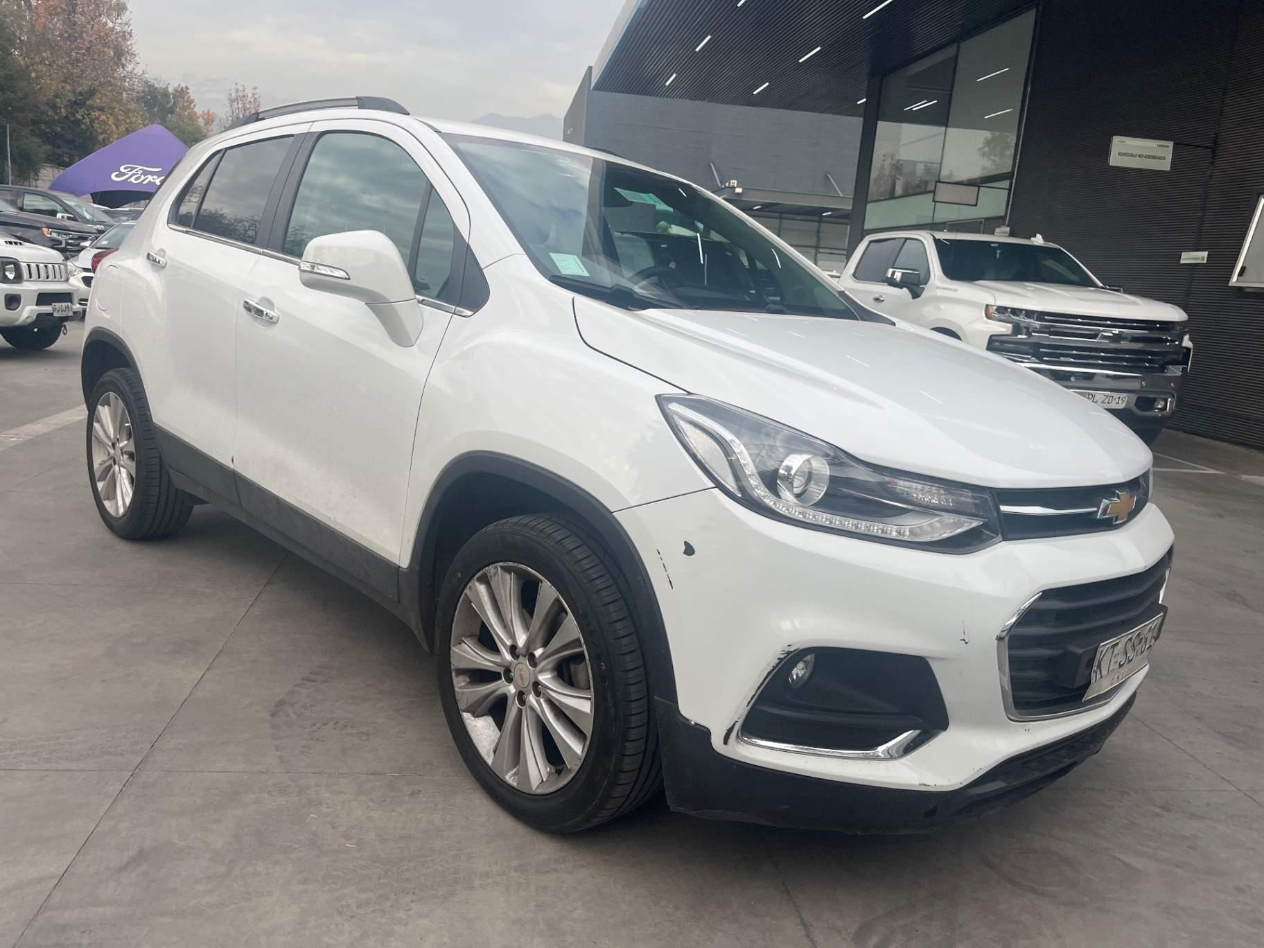 Station Wagon Chevrolet Tracker